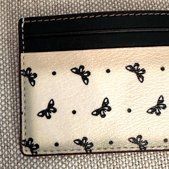 Coach Leather Card Case F59787 Butterfly Dot Black Chalk Pre-Own with Defect - Picture 6 of 8